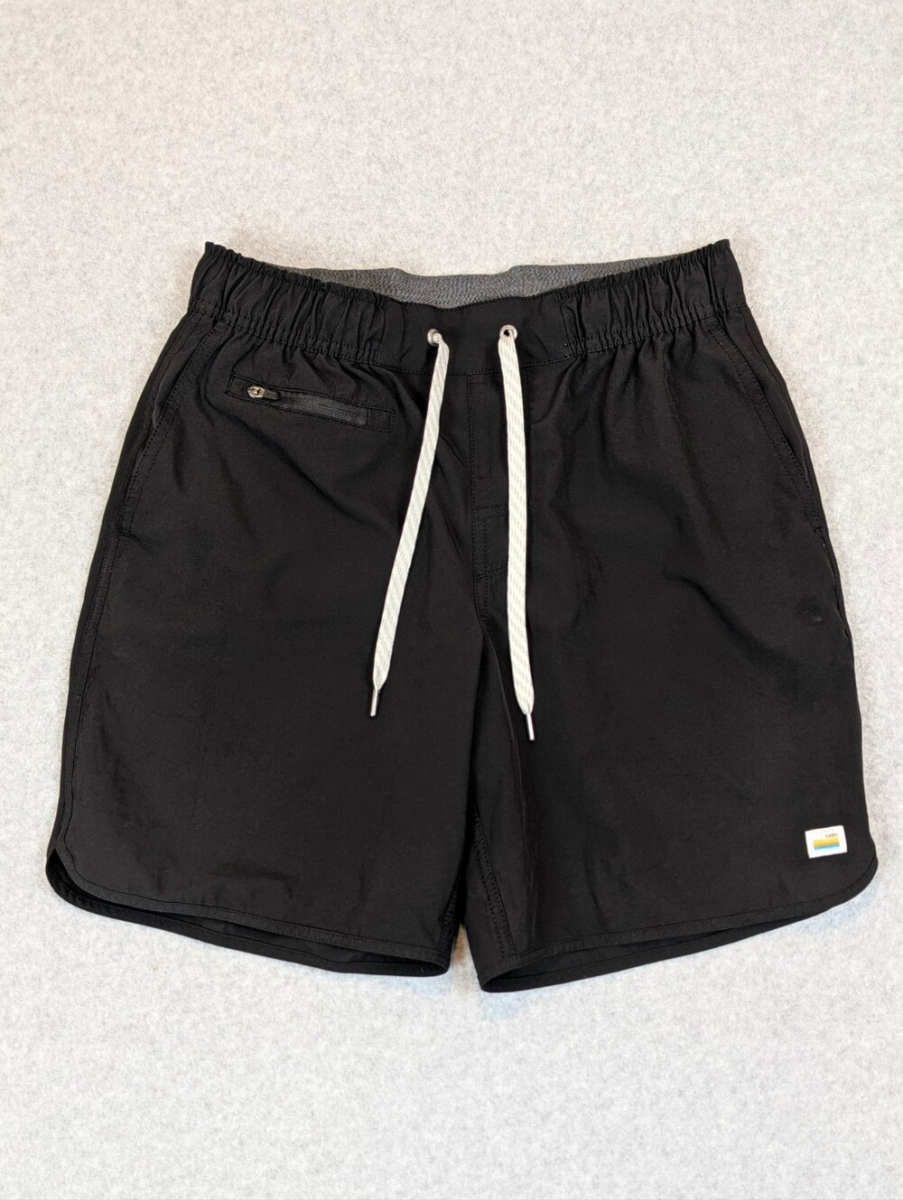 Vuori Banks Shorts Unlined Men's Small 7” Performance Athletic Gym Workout V330